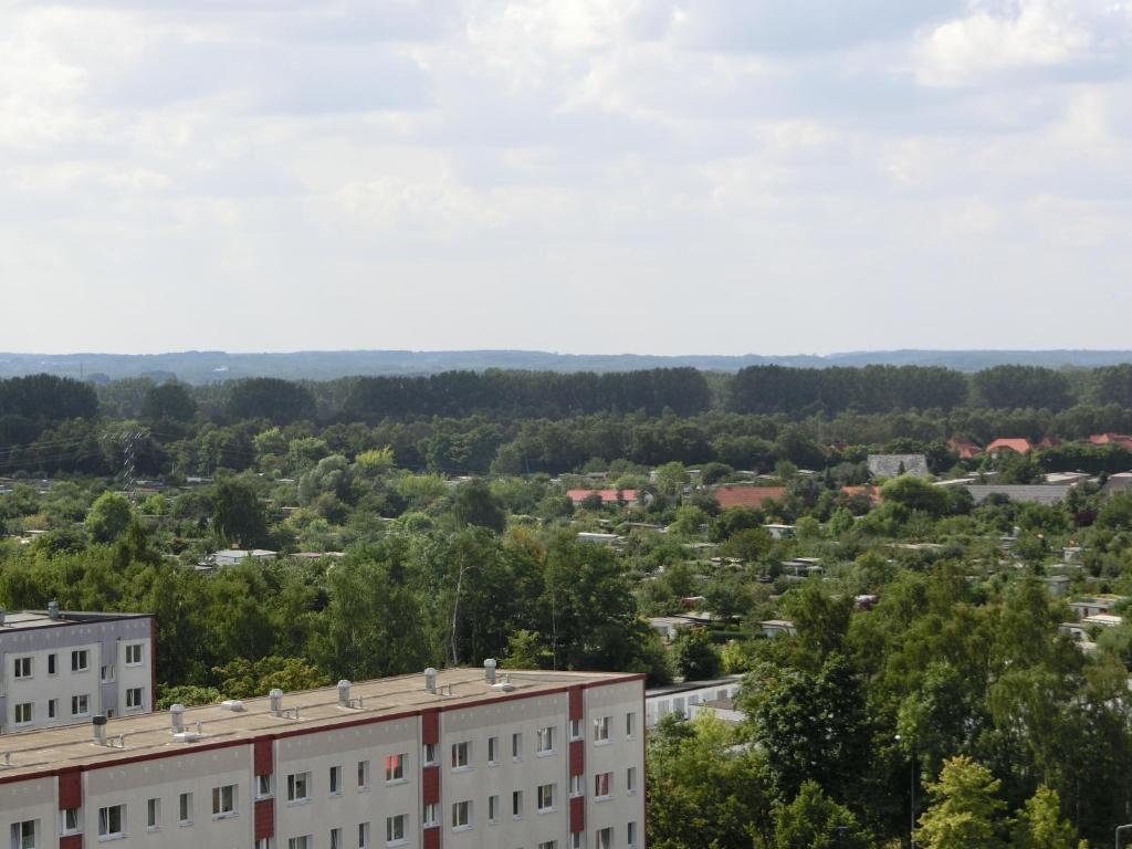 Hotel & Gaestehaus Rostock Luetten Klein エクステリア 写真